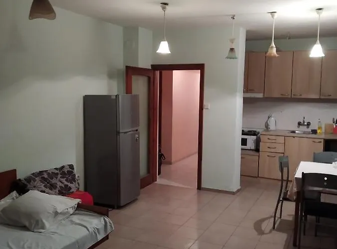 Center Апартамент *