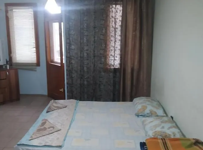 Center Apartment *